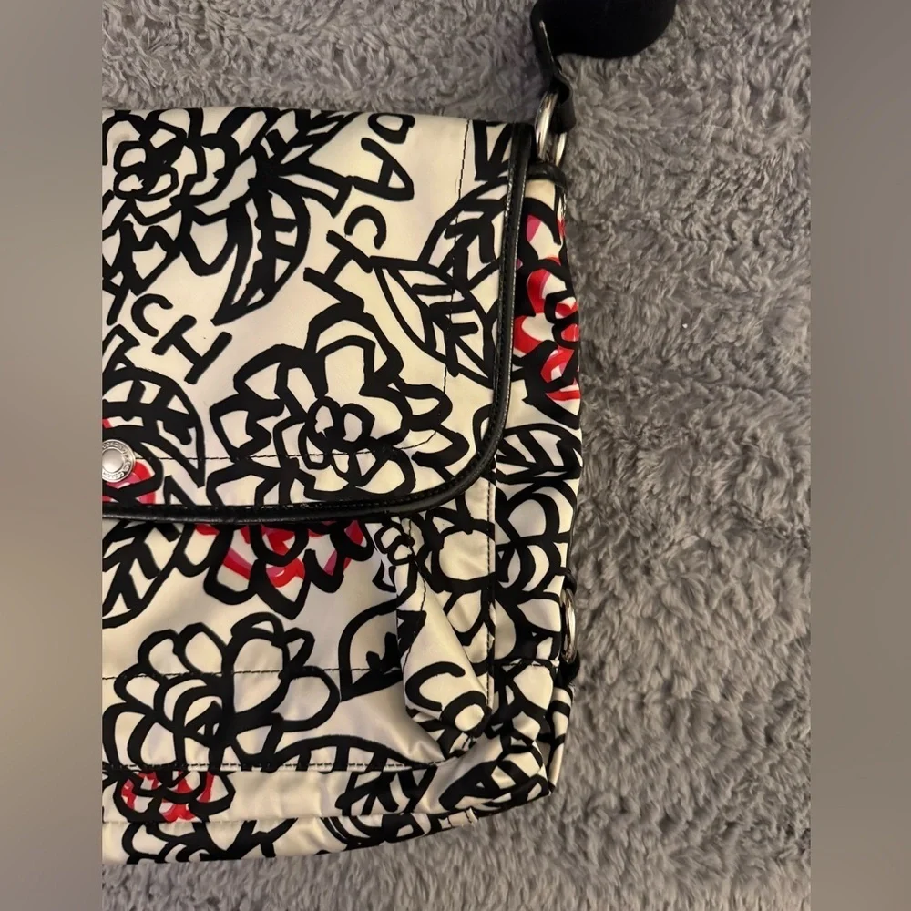 COACH Y2K Kyra Poppy Daisy Graffiti Floral Print Crossbody Bag